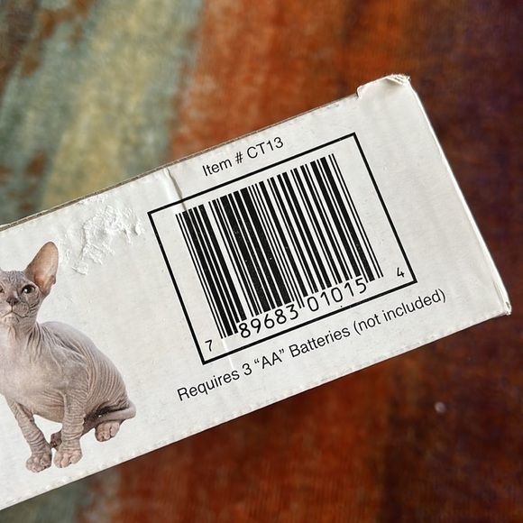 Brand New Meowing Cat Clock Real Cat Recordings Every Hour Popular Breeds Round - Picture 12 of 14